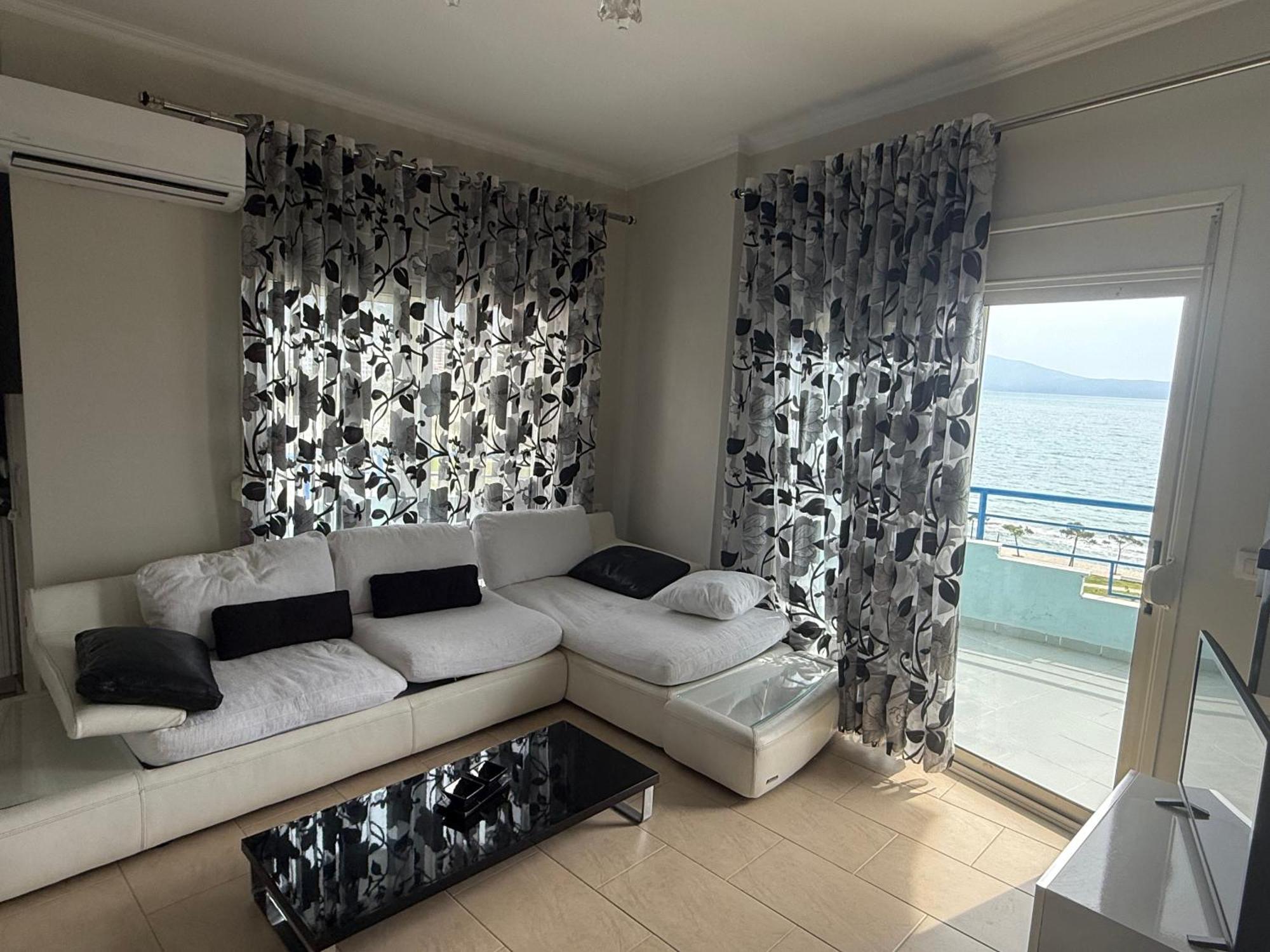 Апартаменты Marina House Влёра Экстерьер фото